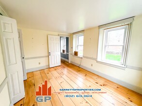 2591 Johnson Hl Rd in Royalton, VT - Building Photo - Building Photo