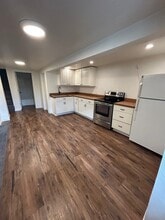 7816 E Victory Rd, Unit Basement Studio in Nampa, ID - Foto de edificio - Building Photo