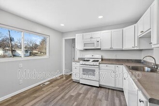 1540 Aspen Dr in Florissant, MO - Building Photo - Building Photo