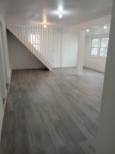 110 Tuthill Rd in Blooming Grove, NY - Foto de edificio - Building Photo