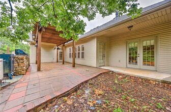 1 Yarty Ln in Bella Vista, AR - Building Photo - Building Photo