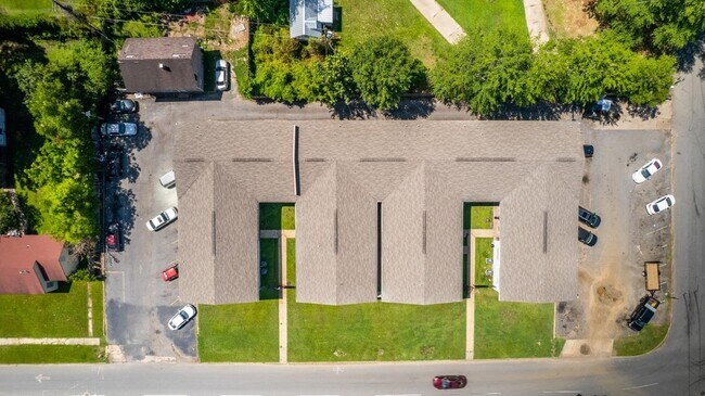 818 W 28th Ave in Pine Bluff, AR - Building Photo - Building Photo