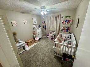 AUGUST PRE-LEASE!!!  3 Bedroom 2 Bathroom Duplex on Bus Route in College Station, TX - Building Photo - Building Photo