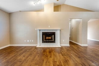 2060 Cambridge Cir in Pensacola, FL - Building Photo - Building Photo