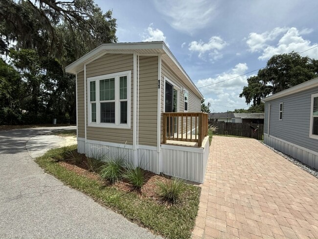 property at 8801 E Moonrise Ln