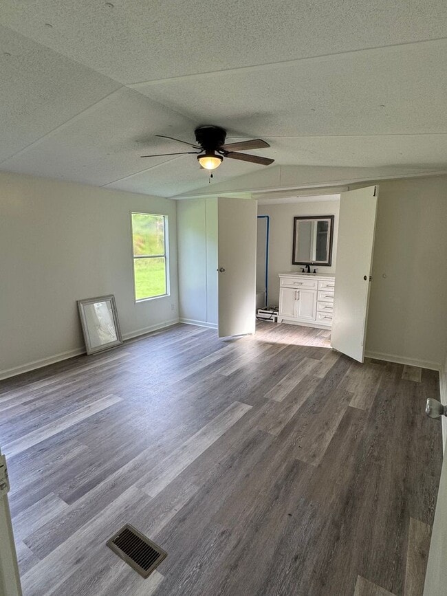 property at 6533 GA-196