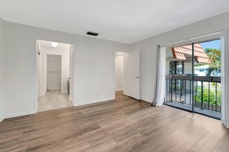 1251 S Federal Hwy in Boca Raton, FL - Building Photo - Building Photo