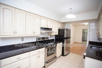 3 Majestic Way in Evesham, NJ - Building Photo - Building Photo