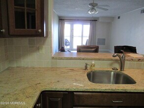 32 Center Ave in Atlantic Highlands, NJ - Building Photo - Building Photo