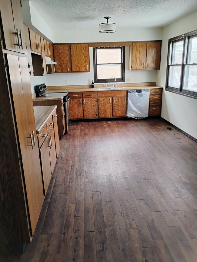 1604 Kingston Dr in Urbana, IL - Building Photo - Building Photo