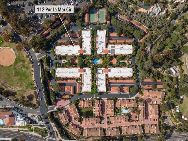 112 Por La Mar Cir in Santa Barbara, CA - Building Photo - Building Photo