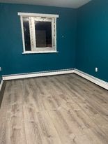 4409 Carpenter Ave in Bronx, NY - Building Photo