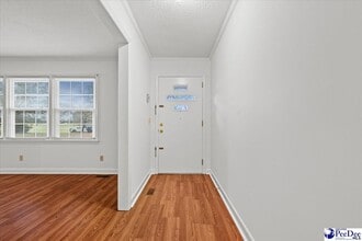 2223 Camlin Ln in Florence, SC - Foto de edificio - Building Photo