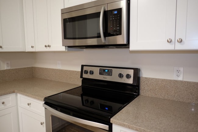 96679 Commodore Point Dr in Yulee, FL - Building Photo - Building Photo