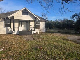 17 S 21st St in Temple, TX - Building Photo