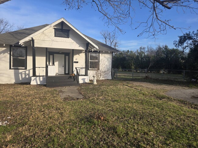 property at 17 S 21st St