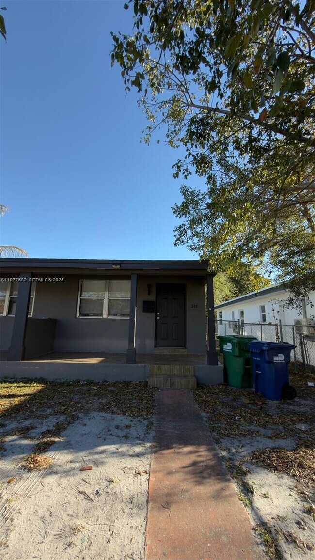 326 NW 97th St in Miami, FL - Building Photo - Building Photo