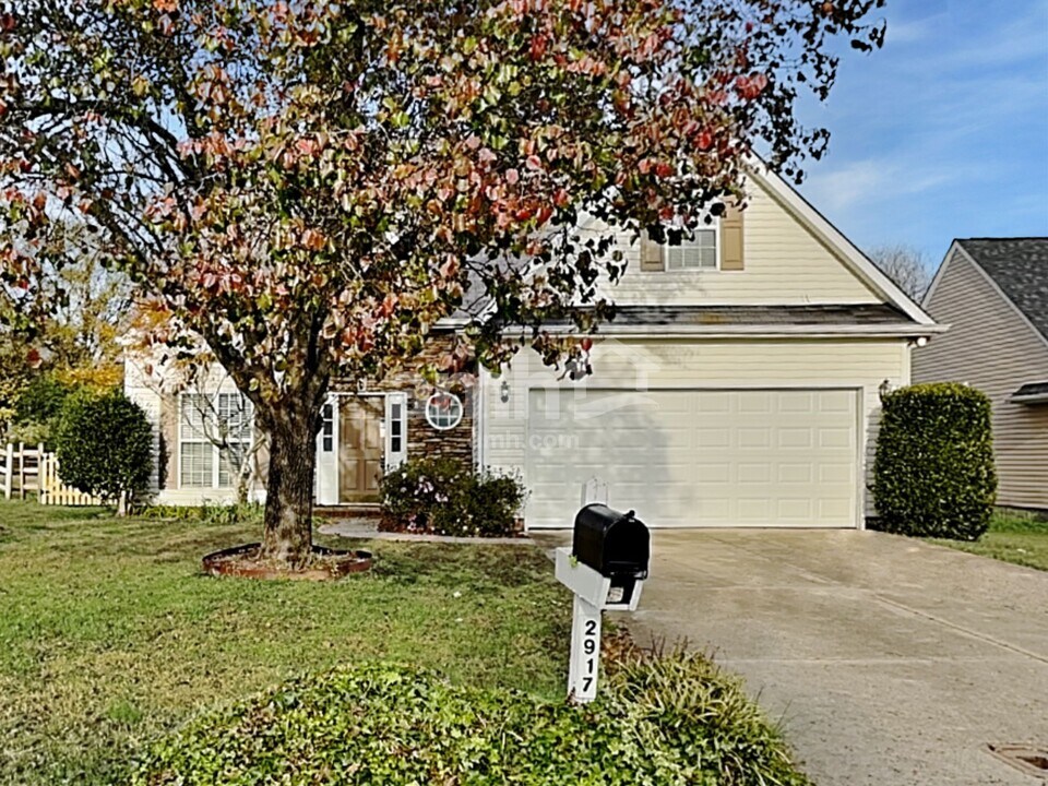 2917 Compton Ct NW in Concord, NC - Building Photo