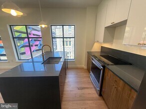 1128 Walnut St in Philadelphia, PA - Foto de edificio - Building Photo