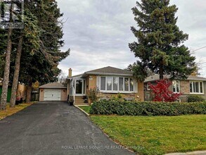 169 Norfolk Ave in Richmond Hill, ON - Building Photo - Building Photo