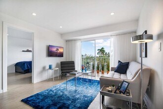 1605 Pennsylvania Ave in Miami Beach, FL - Building Photo - Building Photo