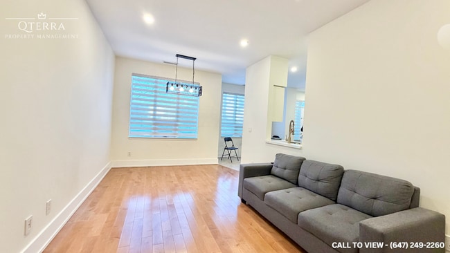 property at 388 Prince Of Wales Dr