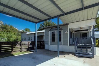 710 Brazos Harbor Cir in Granbury, TX - Building Photo - Building Photo