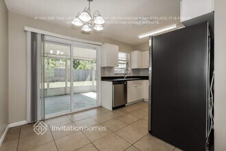 104 Circle Hill Dr in Brandon, FL - Building Photo - Building Photo