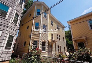 23 A Kelly Rd in Cambridge, MA - Building Photo