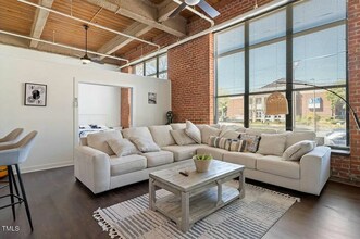 500 N Duke St in Durham, NC - Building Photo - Building Photo