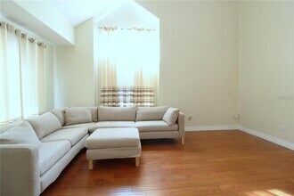 2210 Maryday Ct in Orlando, FL - Building Photo - Building Photo