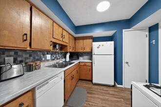 534 Oak Meadow Ln in Auburn, AL - Building Photo - Building Photo