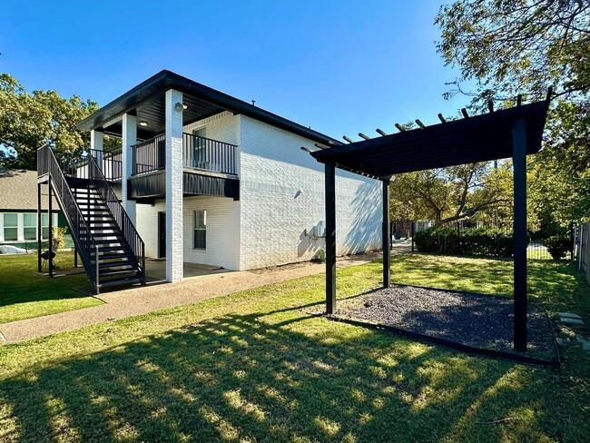 1231 Wood Ave in Waco, TX - Building Photo - Building Photo