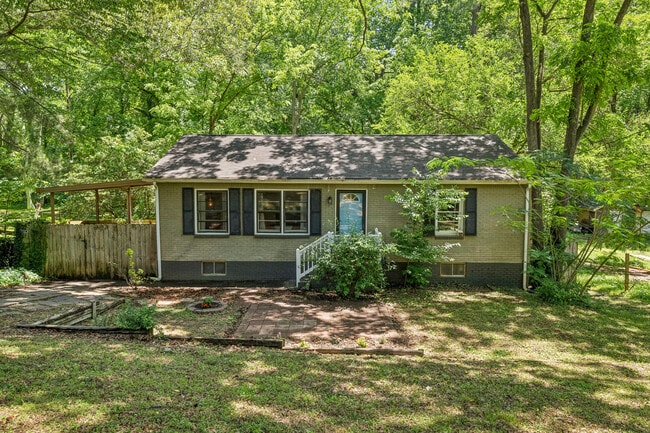 property at 1410 Cobb Branch Dr