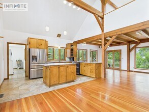 290 Low Bench Rd in Gallatin Gateway, MT - Building Photo - Building Photo