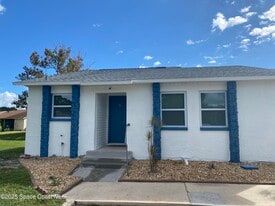 1514 Clearlake Rd in Cocoa, FL - Building Photo