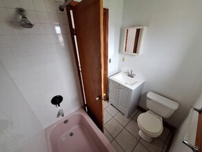 2071 Ulster Ave in Lake Katrine, NY - Building Photo - Building Photo