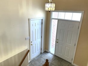 2261 Inglewood Rd in Peterborough, ON - Building Photo - Building Photo