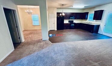 886 Grenier Terrace NE in Lawrenceville, GA - Building Photo - Building Photo