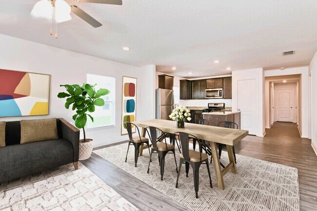 372 Kensington View Dr in Winter Haven, FL - Building Photo - Building Photo