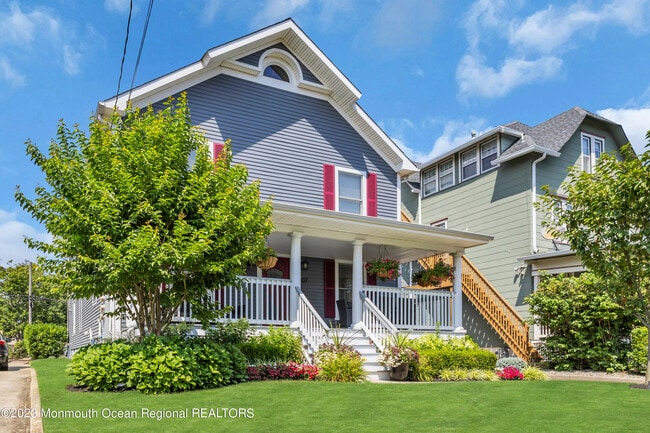property at 307 Sixth Ave