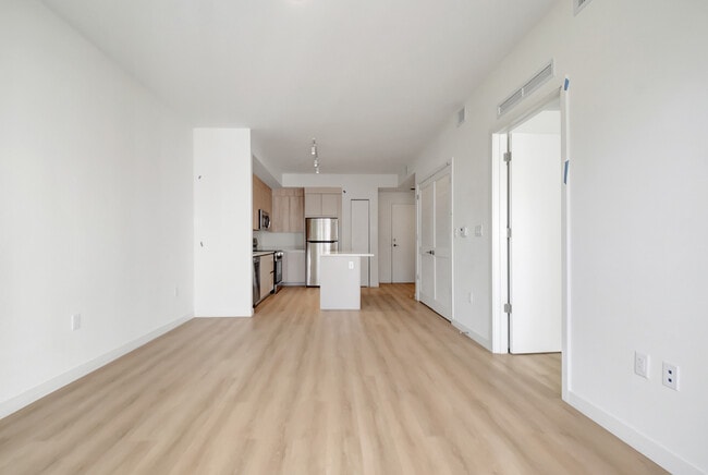 1710 N J Ter, Unit Ab in Lake Worth Beach, FL - Building Photo - Building Photo