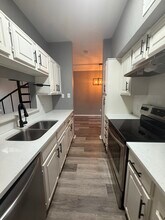 7151 Gaston Ave in Dallas, TX - Building Photo - Building Photo