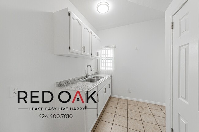 1866 W 11th St, Unit 5 in Los Angeles, CA - Foto de edificio - Building Photo