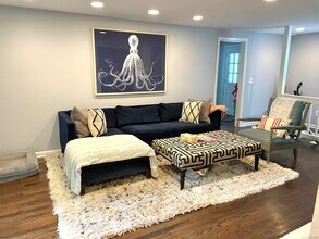 537 Westover Rd in Stamford, CT - Building Photo - Building Photo