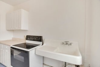 5125 Harford Rd in Baltimore, MD - Building Photo - Building Photo