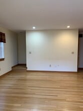 1 Union Ave, Unit 12 in Danbury, CT - Building Photo - Building Photo