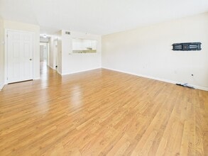 68 Joiners Rd in Rocky Hill, CT - Building Photo - Building Photo