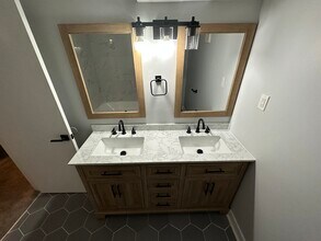 9218 Erie St, Unit 1C in Highland, IN - Building Photo - Building Photo