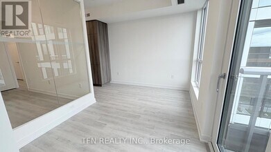 15 Richardson St in Toronto, ON - Building Photo - Building Photo